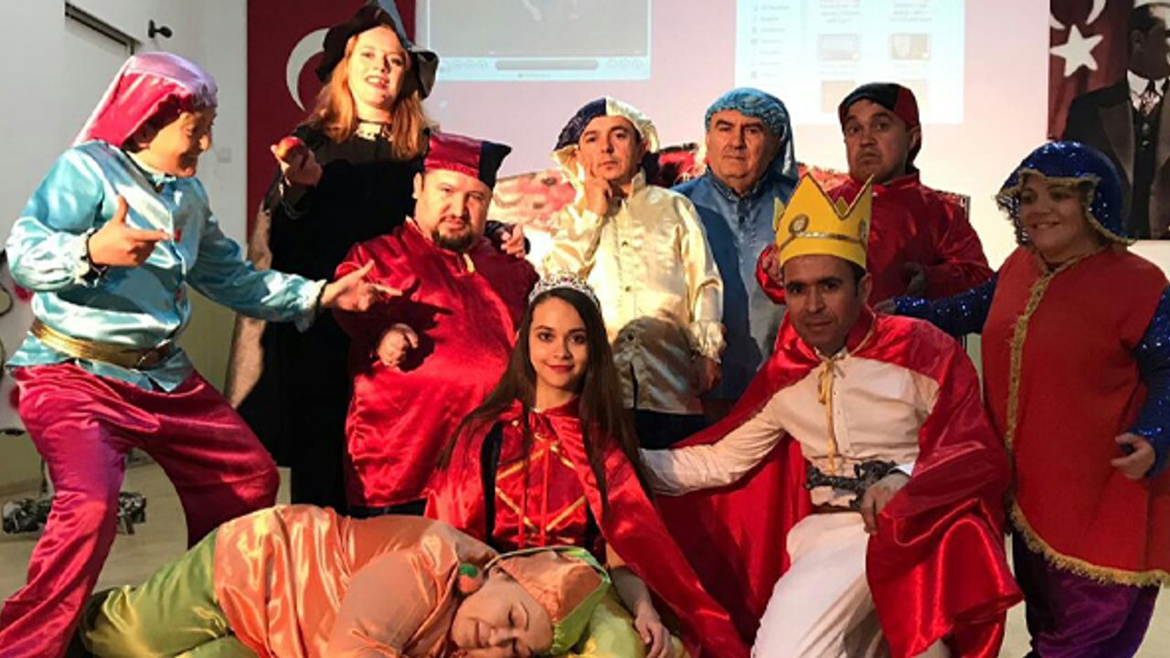 7 Cüceler'in 'Korkağı' koronavirüse yenik düştü