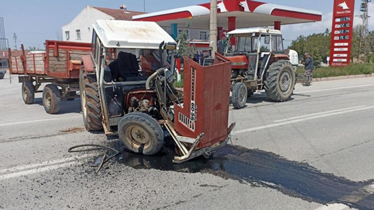 Eskişehir’de traktörler çarpıştı