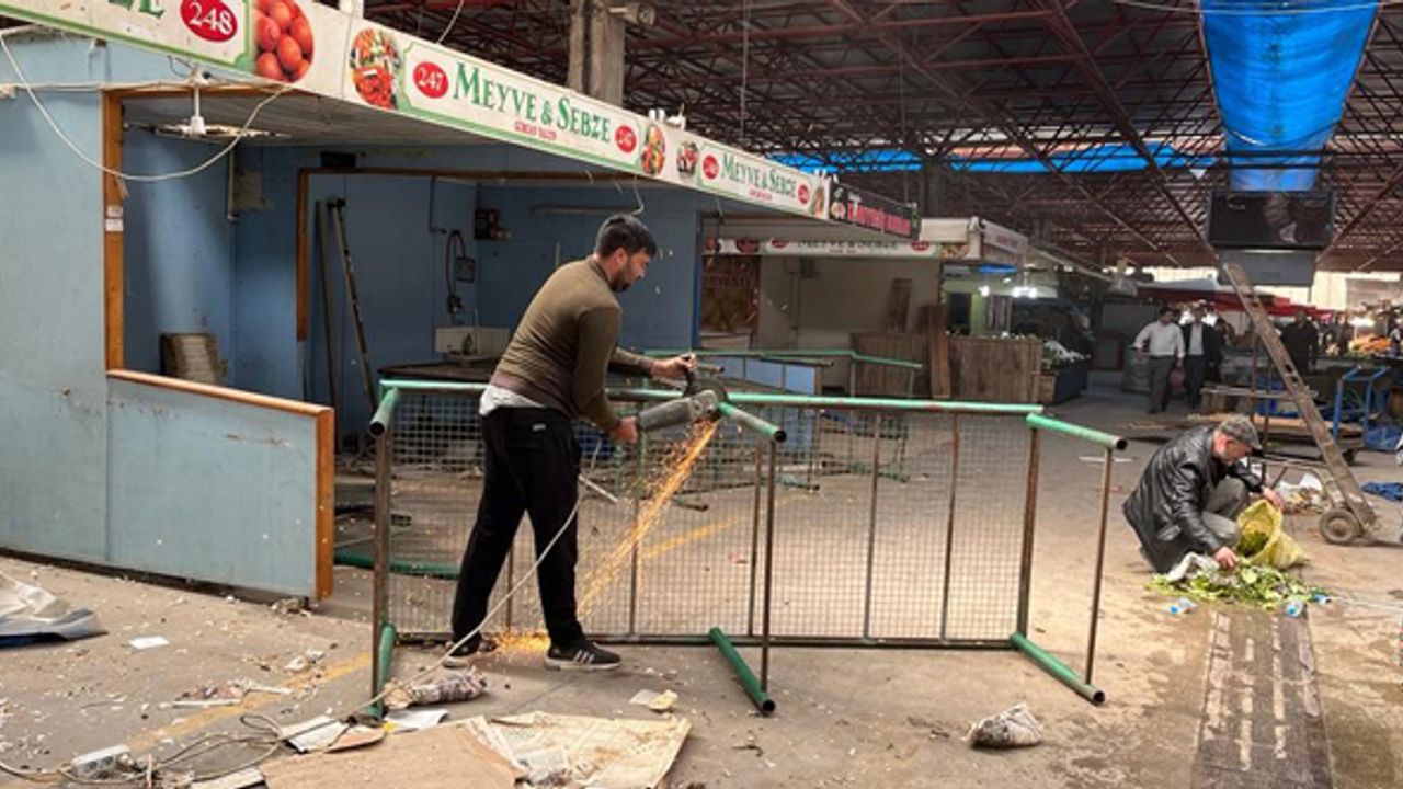 Kurtuluş Kapalı Pazarı ihalesine şerh rötarı!