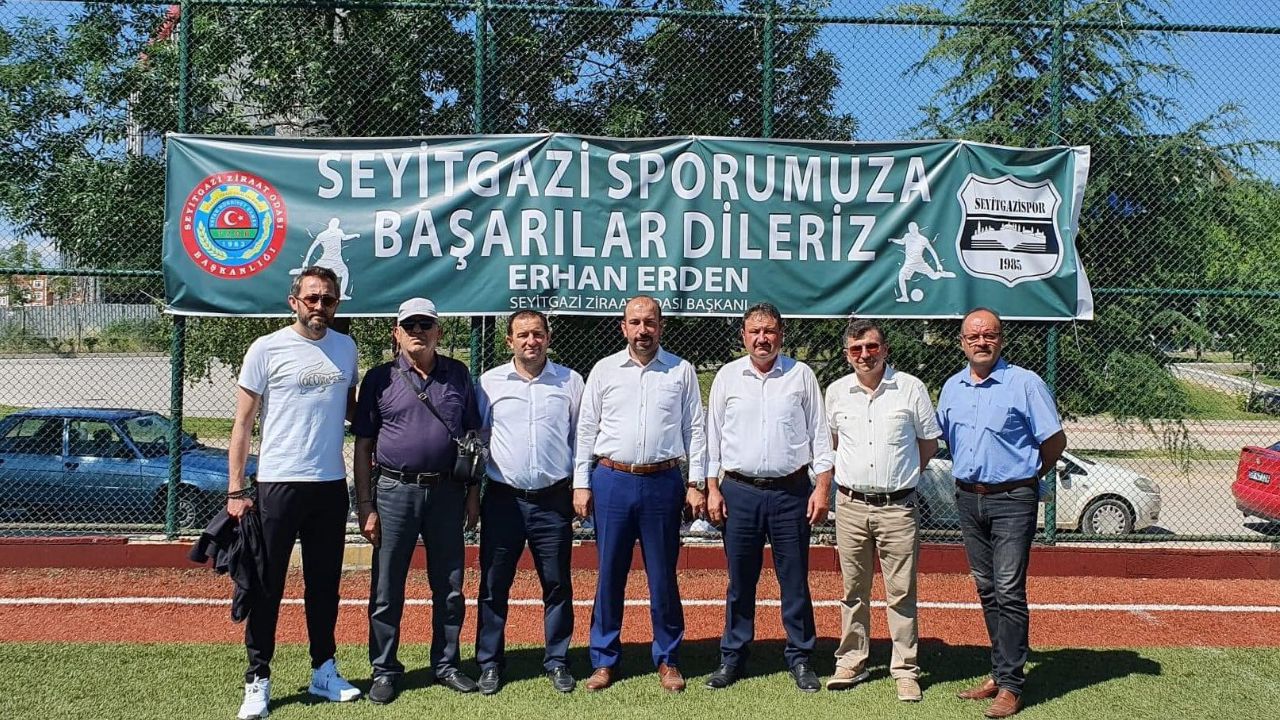 Seyitgazispor’dan tarihi başarı: Süper Amatör Lig’e yükseldi