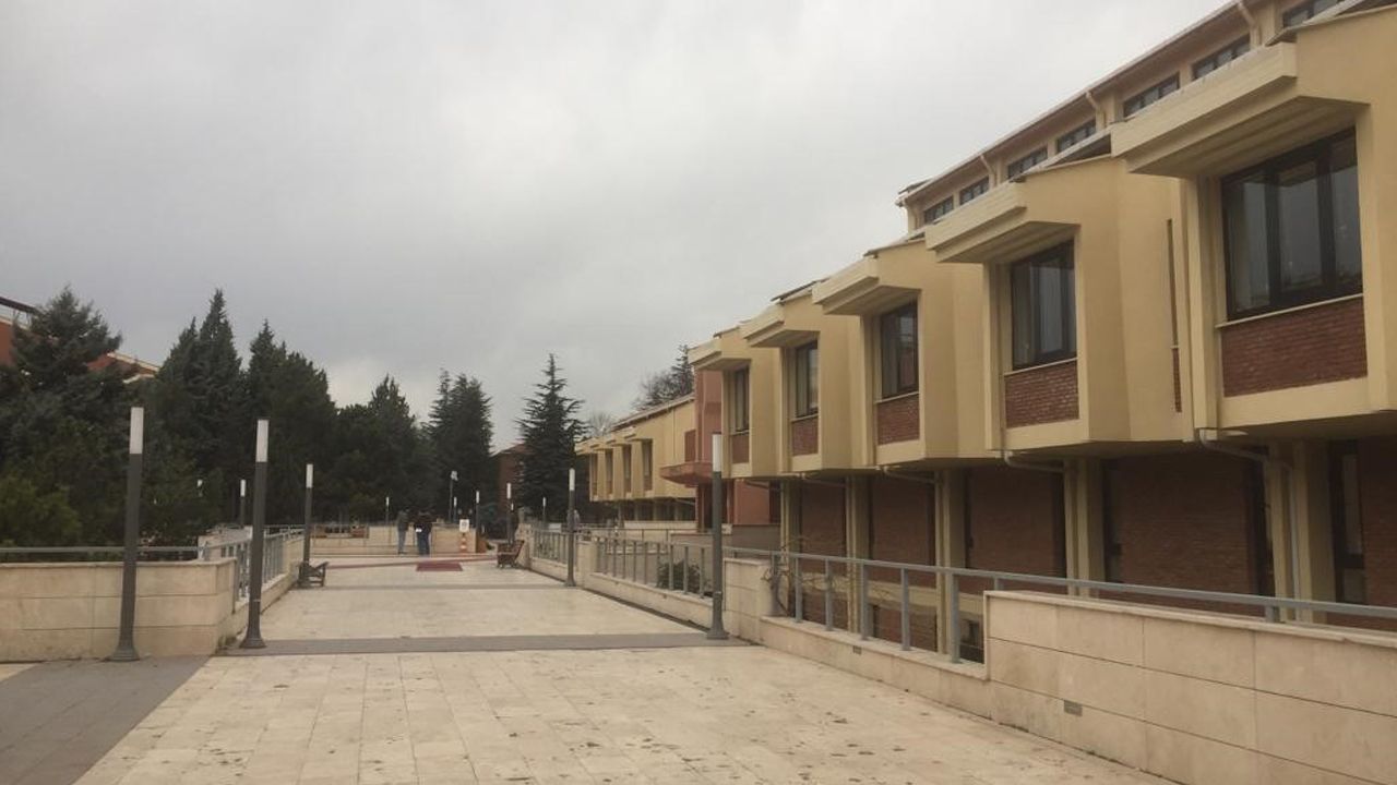 Anadolu Üniversitesi Kampüsü bahar dönemini bekliyor