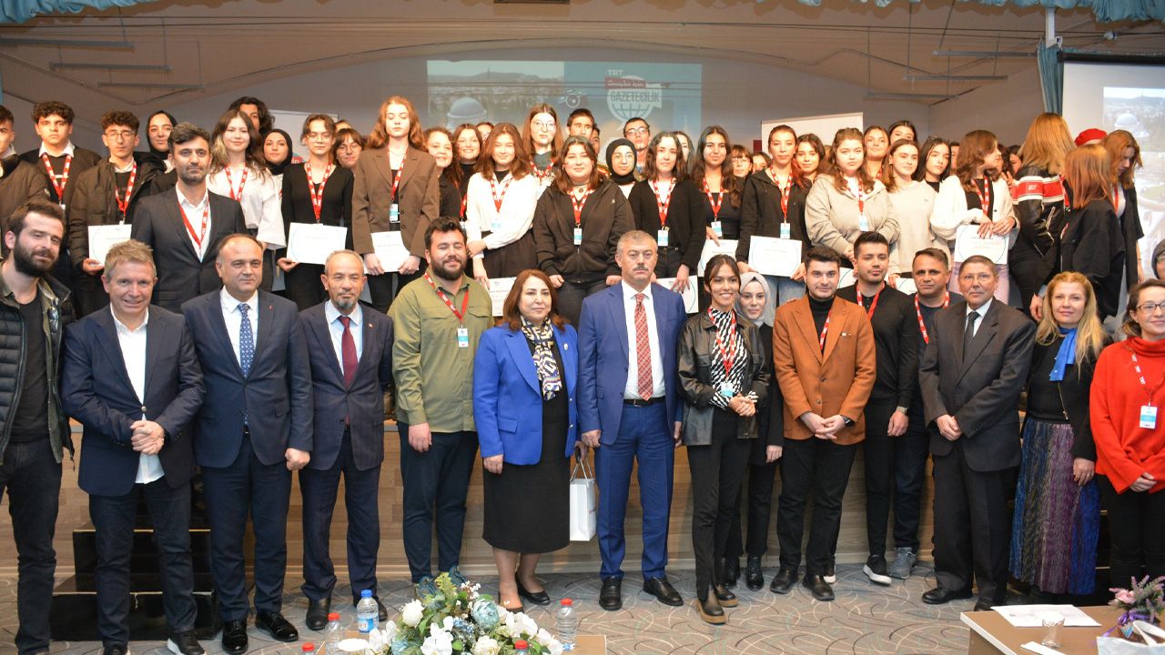 TRT'nin Gazetecilik Eğitim Desteği Eskişehir’de Devam Ediyor