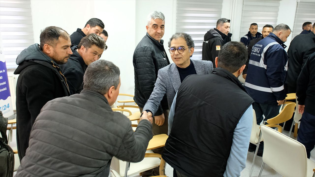 Eskişehir'e dönen ESKİ ekiplerini Oğuzhan Özen karşıladı