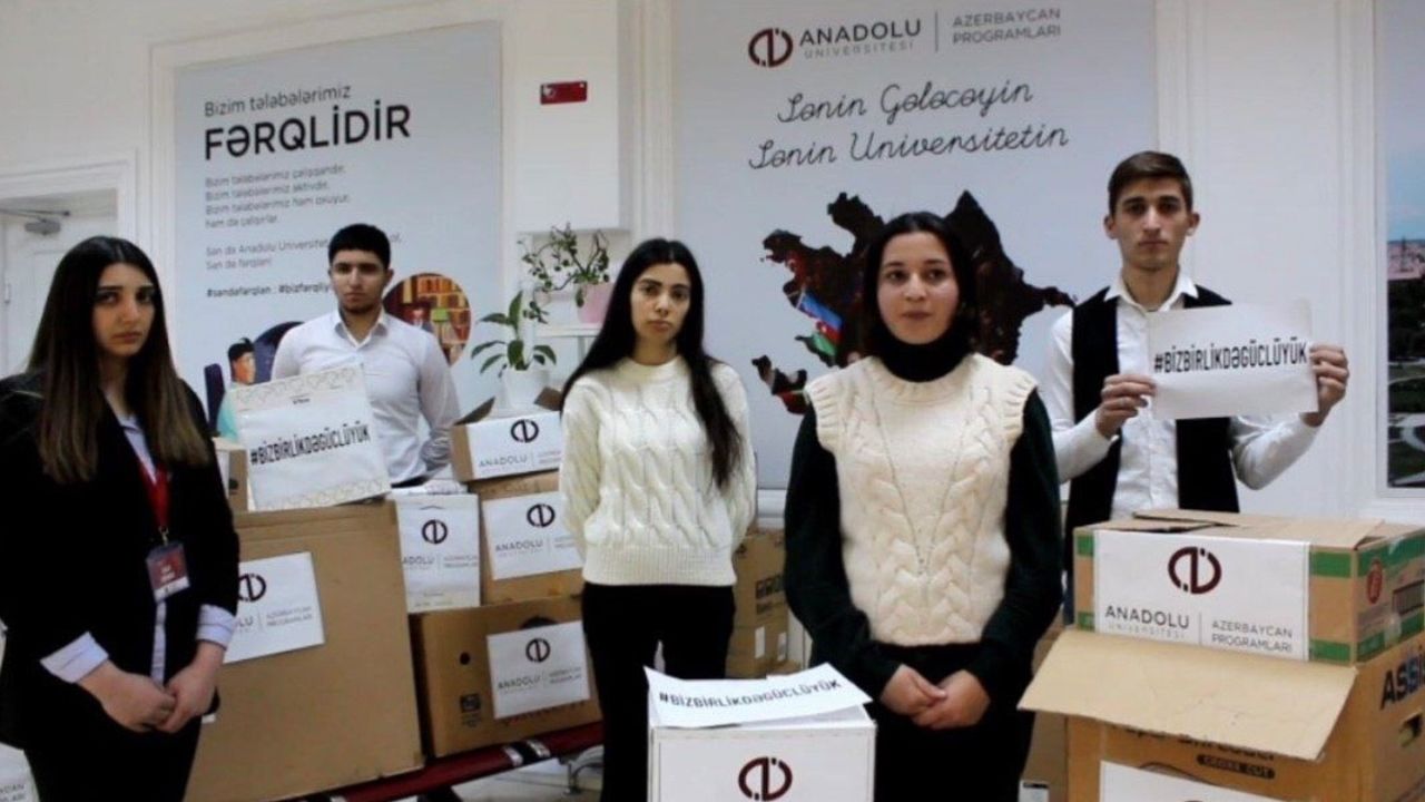 Bakü'de yardımlar Anadolu Üniversitesi bürosunda toplandı
