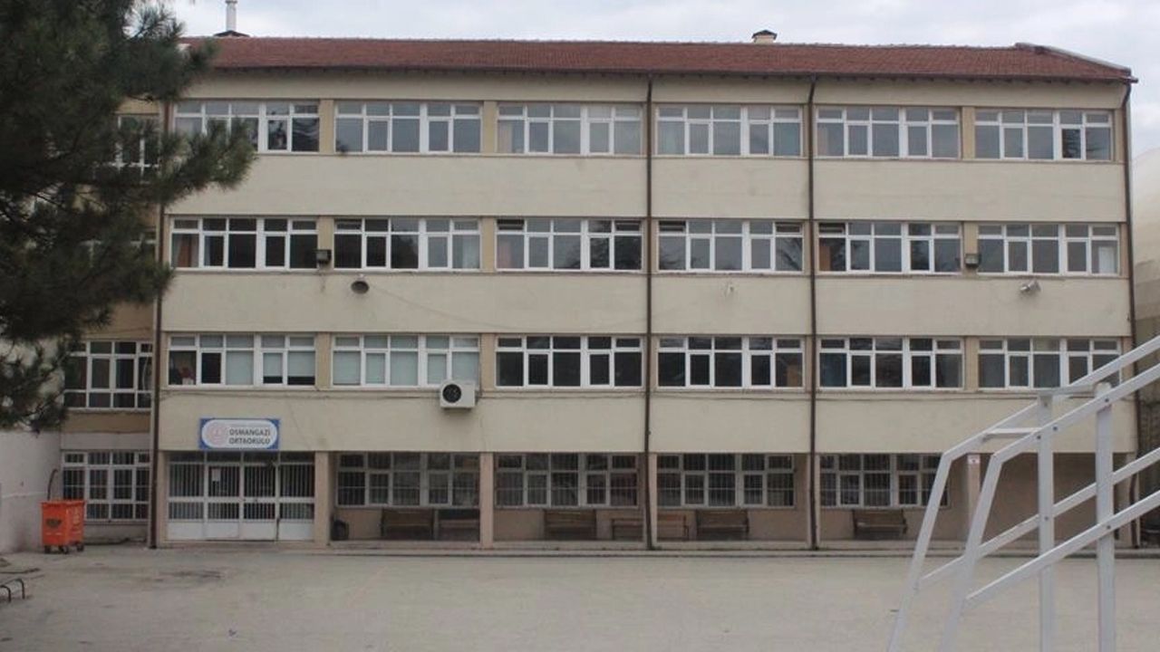 Eskişehir'deki riskli okul binası boşaltıldı