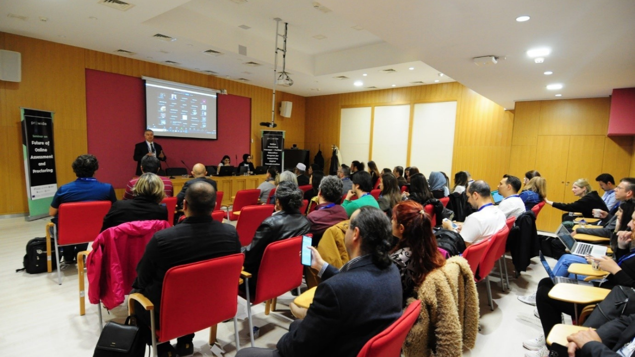 Çevrimiçi sınavlar uluslararası seminerde konuşuldu