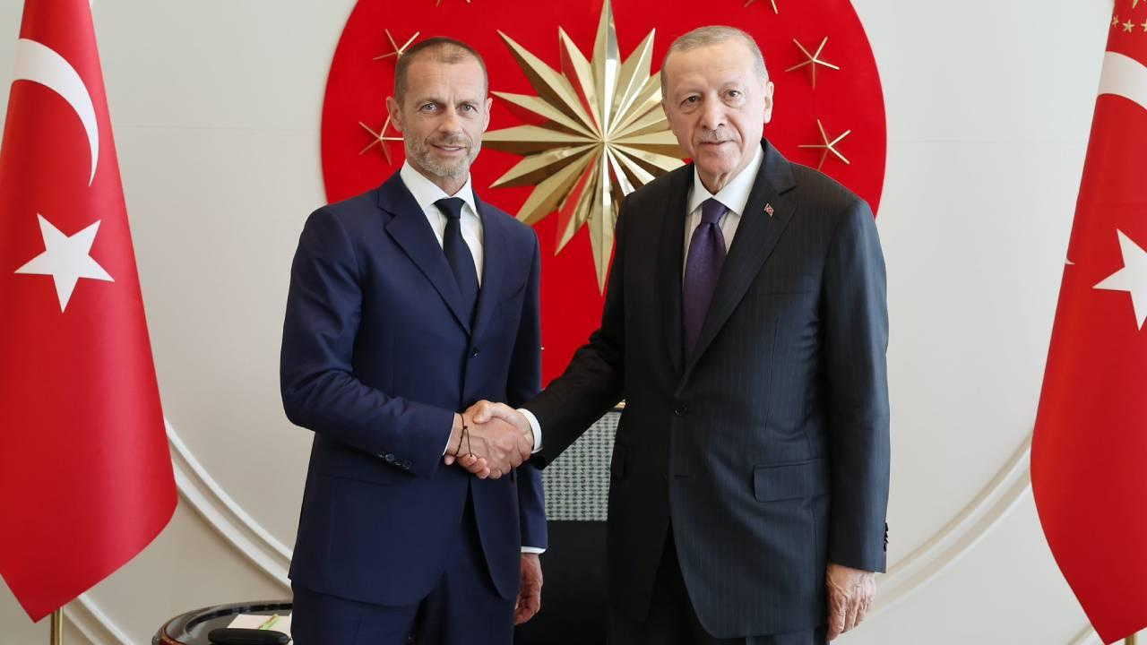 Erdoğan UEFA Başkanı Cefer'in ile görüştü
