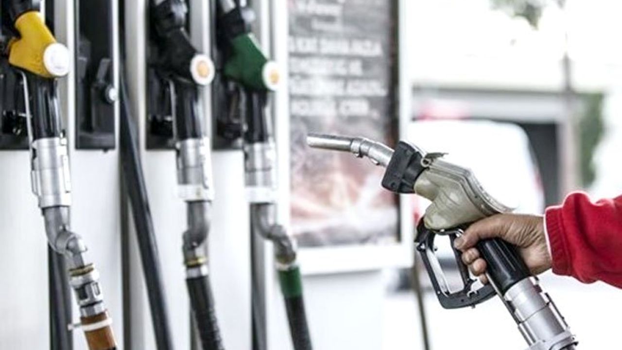 Petrol fiyatı rekora koşuyor