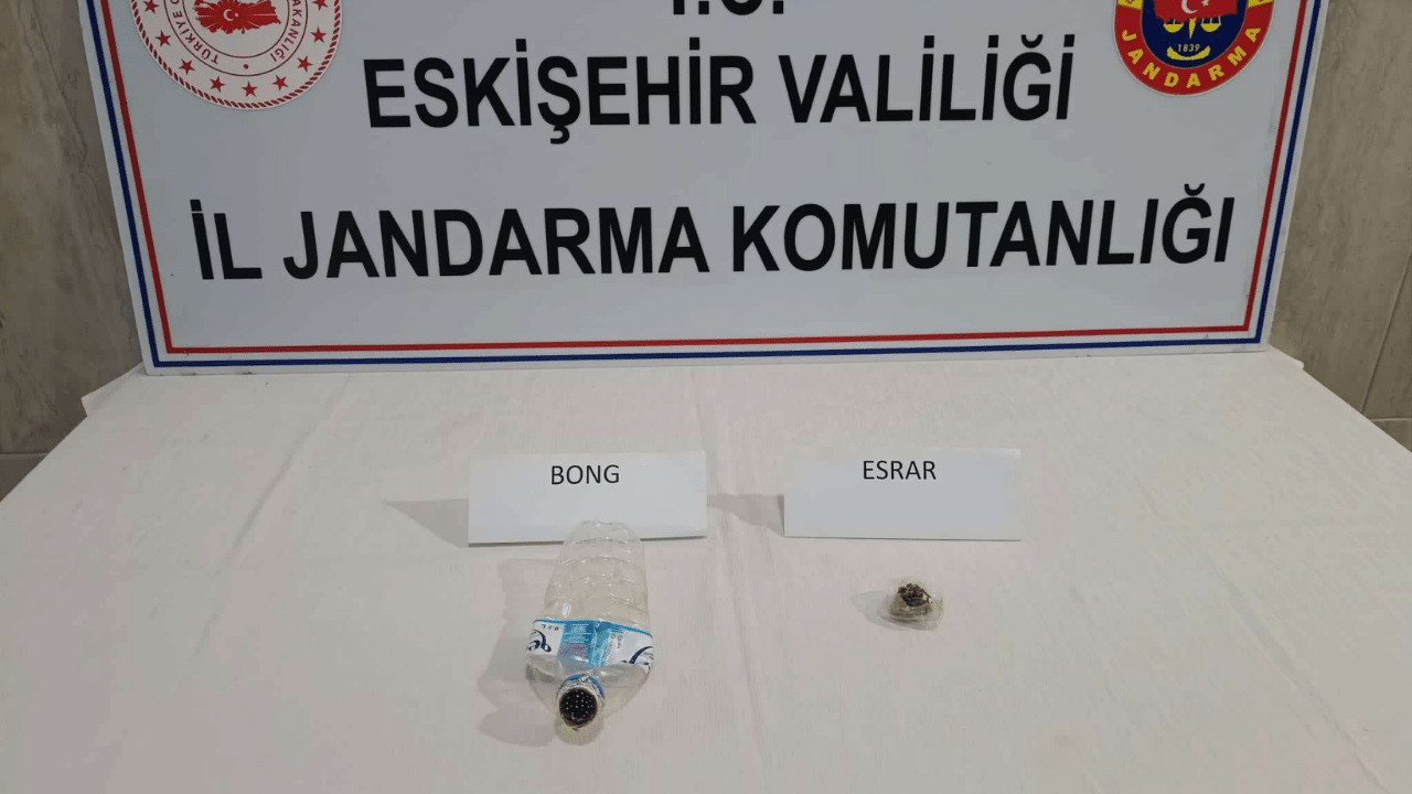 Eskişehir'de uyuşturucuya operasyon 8 kişi tutuklandı