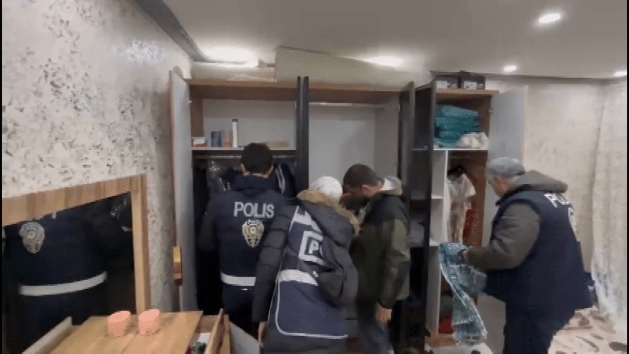 Eskişehir'de ilginç hırsızlık: Valiz dolusu kıyafeti çaldı