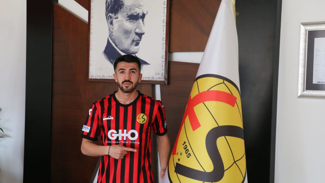 Eskişehirspor'dan orta sahaya transfer