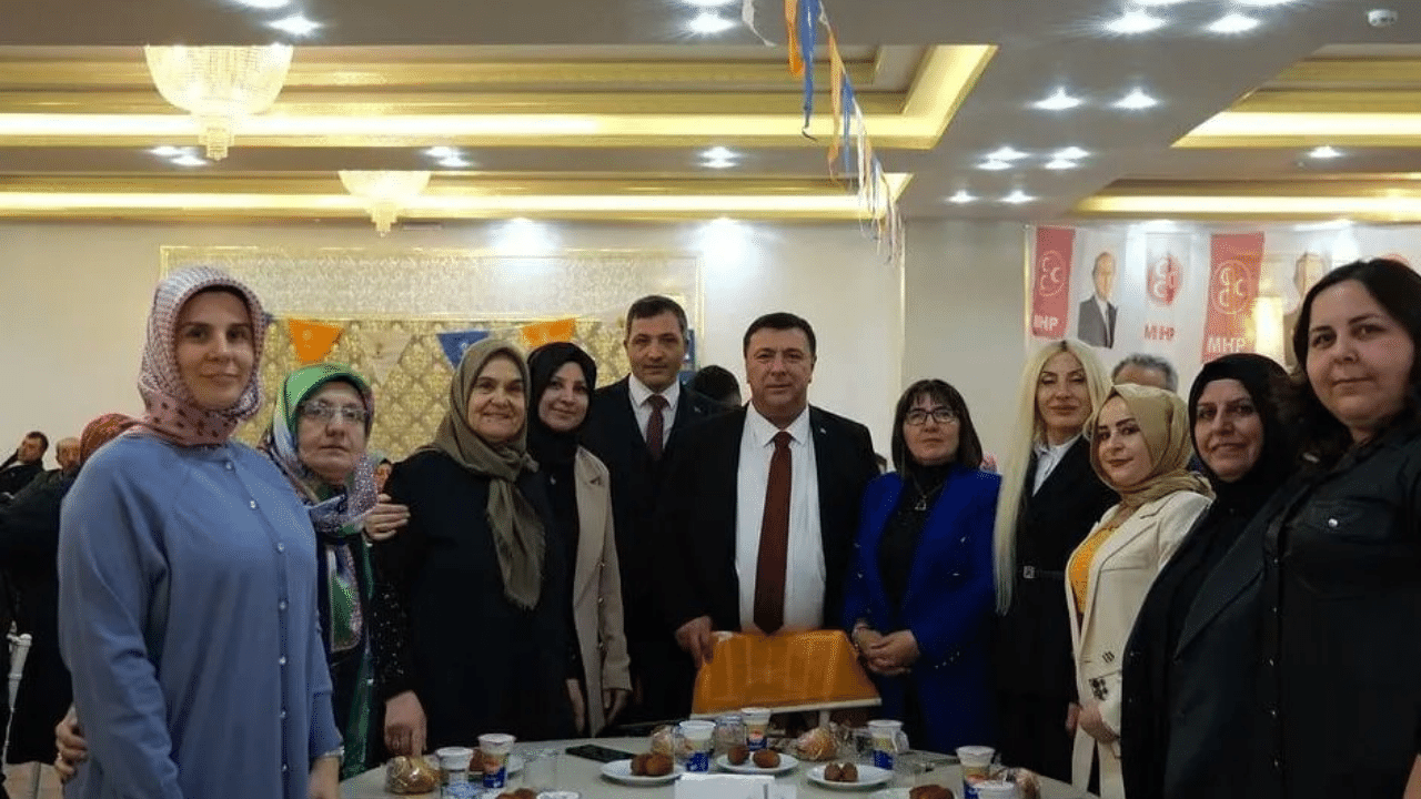 AK Parti Odunpazarı Kadın Kolları Cumhur İttifakı üyeleriyle bir araya geldi