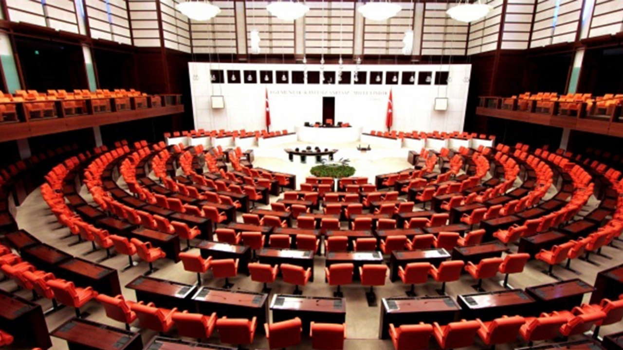 14 milletvekili belediye başkan adayı gösterildi: Meclis sandalye dağılımı değişiyor!
