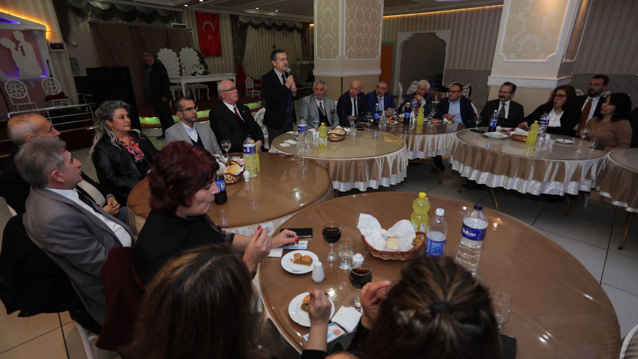 Kazım Kurt ve Ahmet Ataç Emirdağlı vatandaşlar ile bir araya geldi