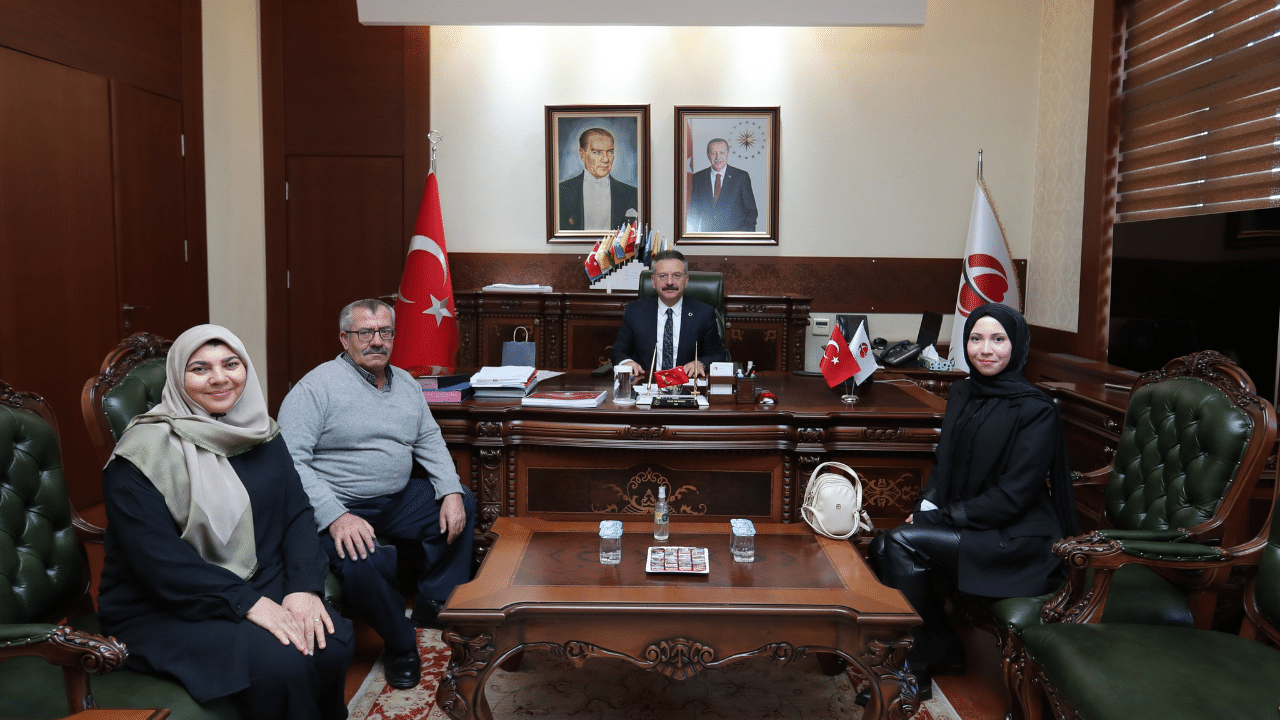 Şehit ailesinden Eskişehir Valisine ziyaret