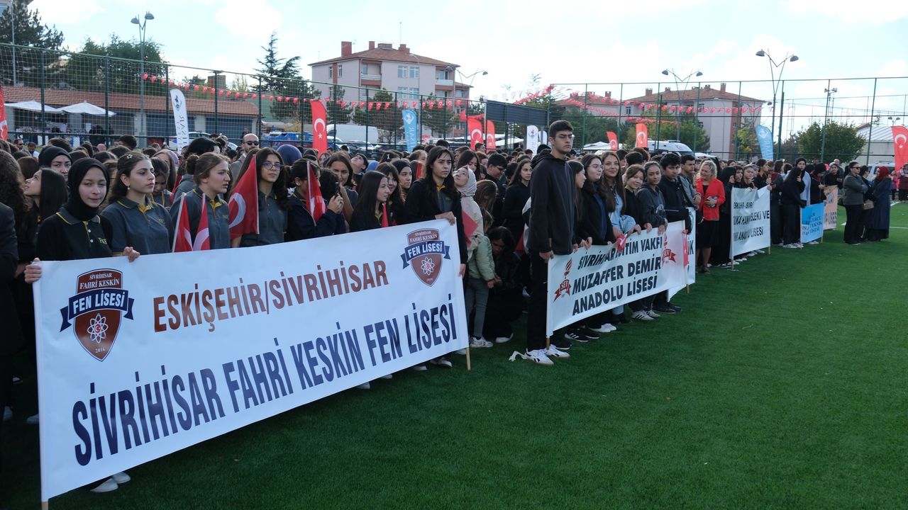 Cumhuriyetimizin 102. yılı Sivrihisar'da kutlandı