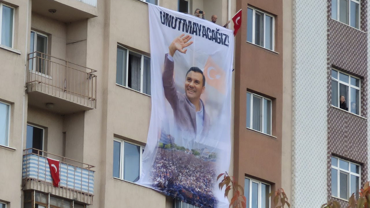 CHP Eskişehir mitinginde Ferdi Zeyrek unutulmadı