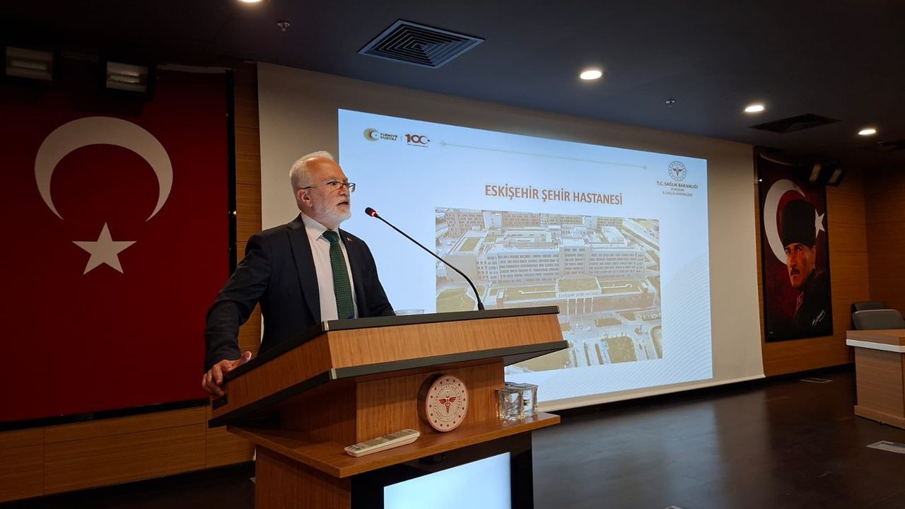 Eskişehir Şehir Hastanesi'nde kapsamlı değerlendirme toplantısı yapıldı