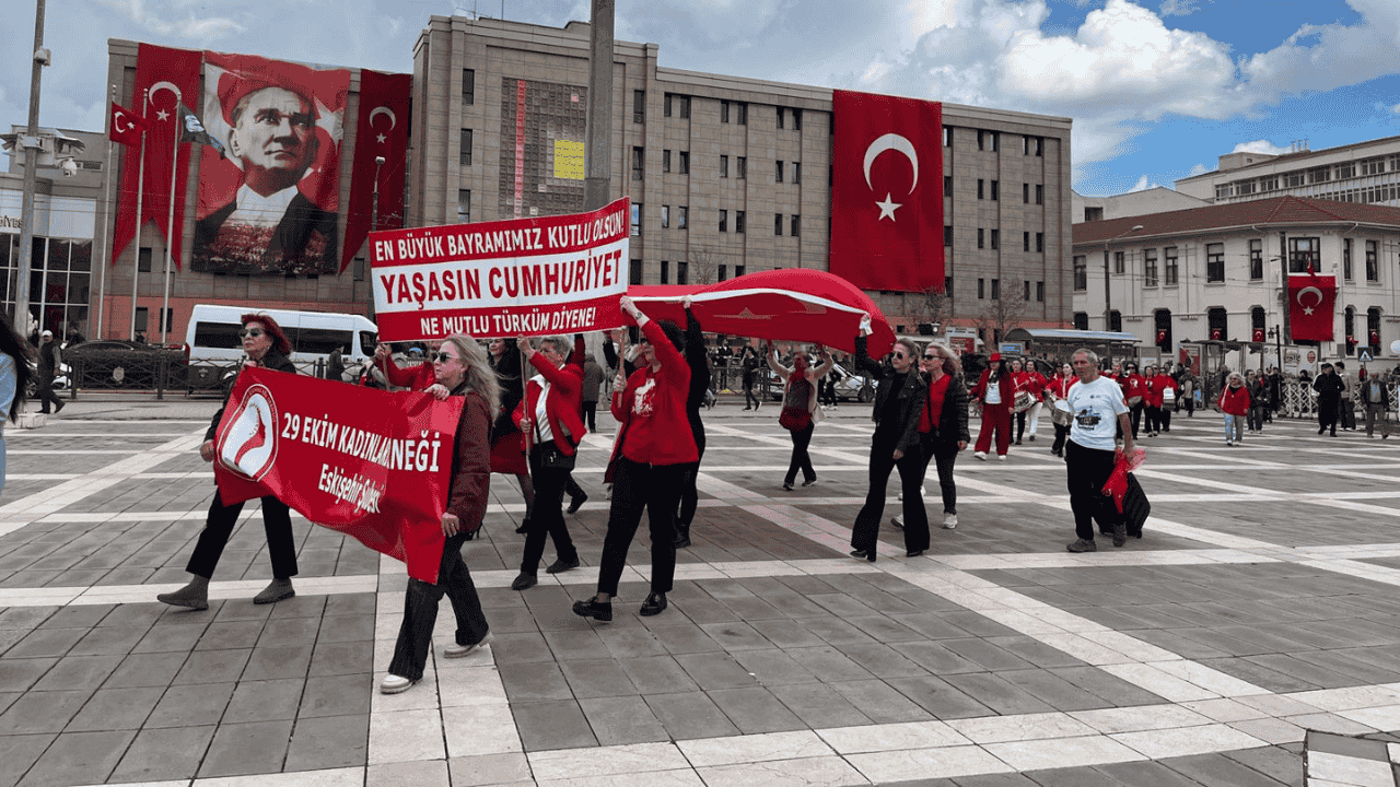29 Ekim Kadınları Derneği: "Kadınlar Cumhuriyet kazanımlarına sahip çıkmaya devam edecek”
