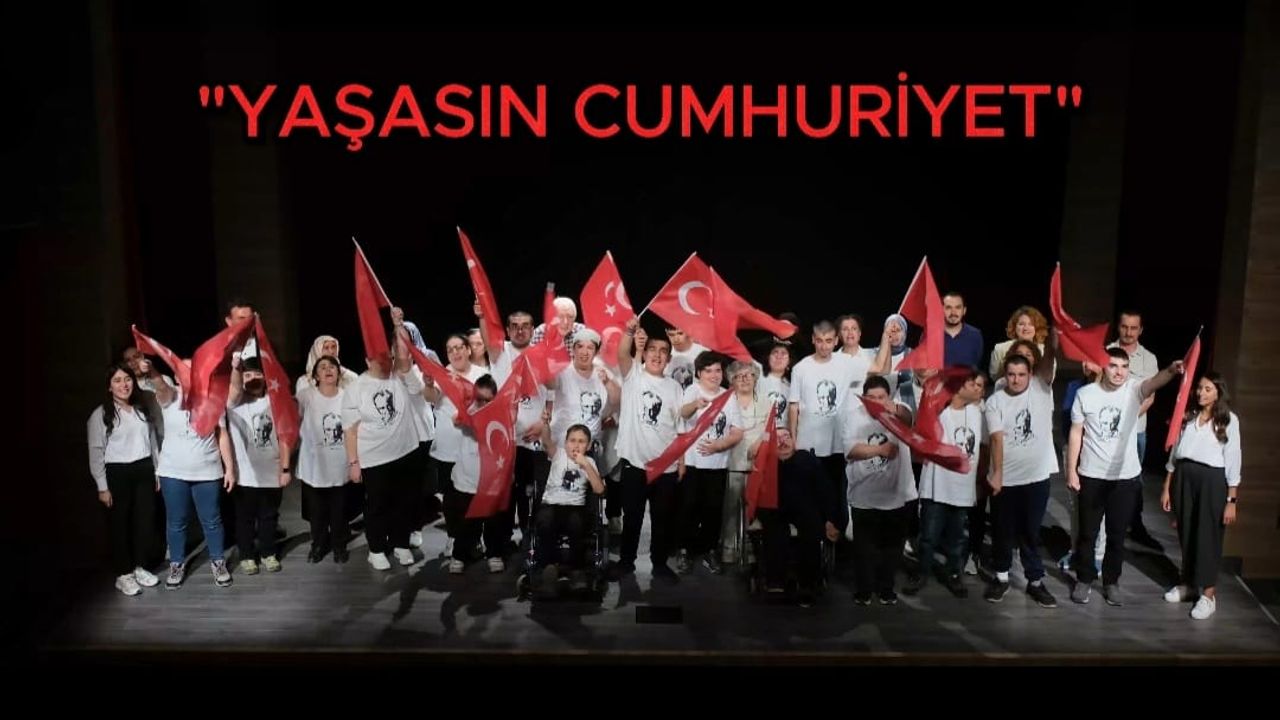 Eskişehir’de özel gereksinimli gençlerden “Cumhuriyet” filmi