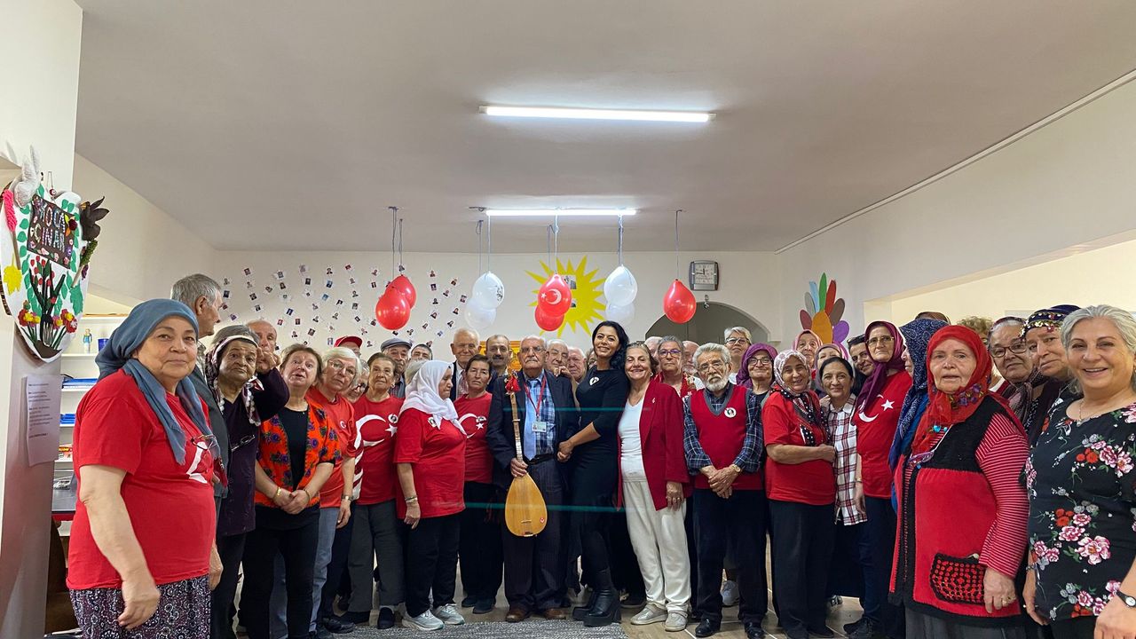 Odunpazarı'nda Cumhuriyet 7'den 70'e coşkuyla karşılandı