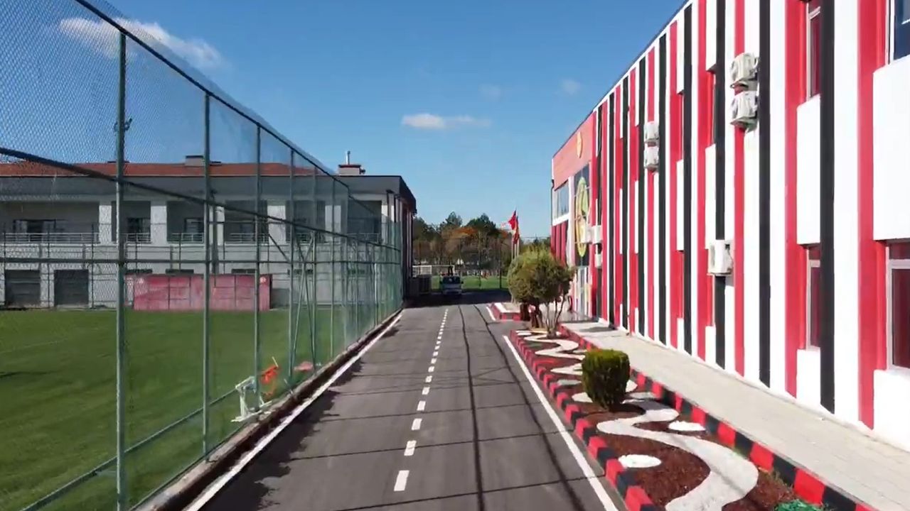 Eskişehirspor tesislerinde yenileme çalışmaları devam ediyor