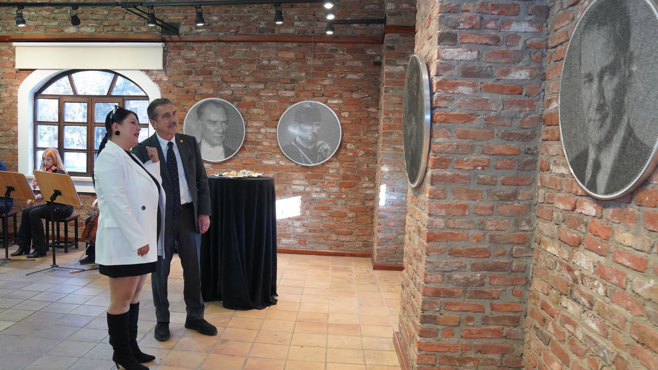 Tepebaşı’nda String Art Atatürk Sergisi sanatseverlerle buluştu