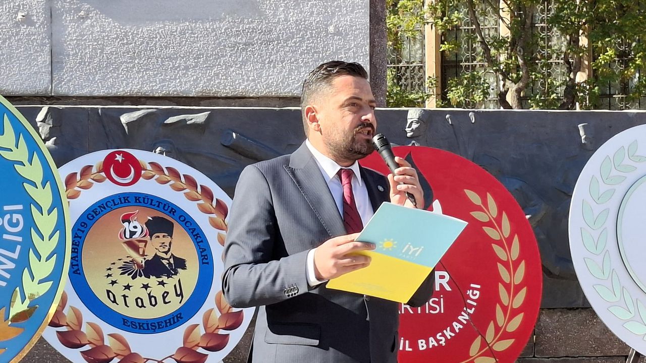 Ulucan: "Yaşasın Cumhuriyet, yaşasın Atatürk, yaşasın Türk Milleti!"