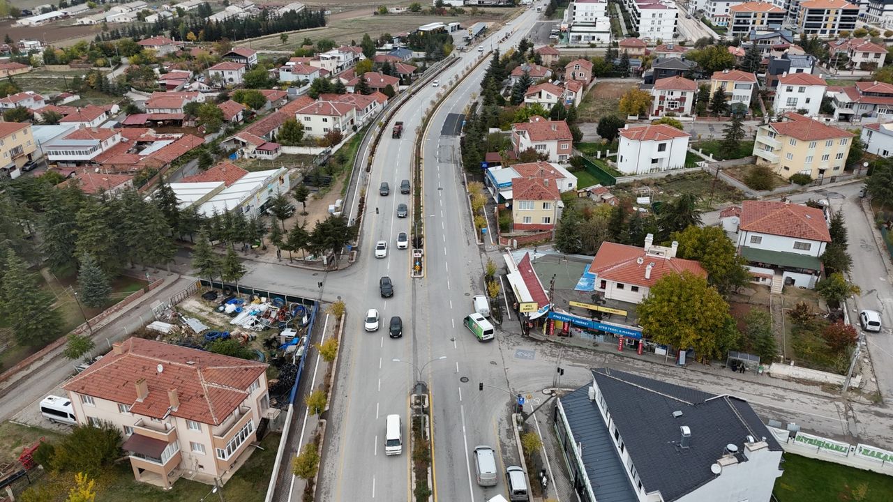 Sürücüler dikkat: Eskişehir'de 14 trafik ışığında aktif hale getirildi