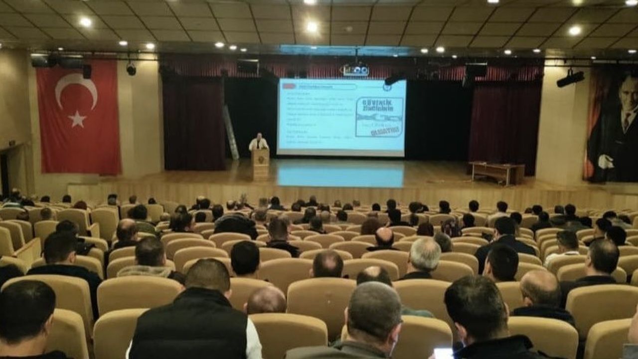 Eskişehir'deki yurtlarda görev yapan güvenlik görevlilerine eğitim verildi