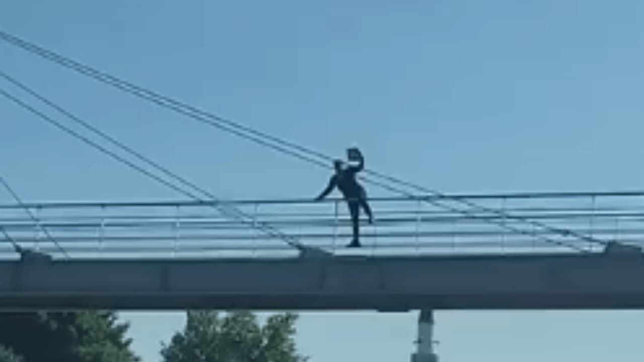 Eskişehir'de bir kadın canına kıymaya kalktı