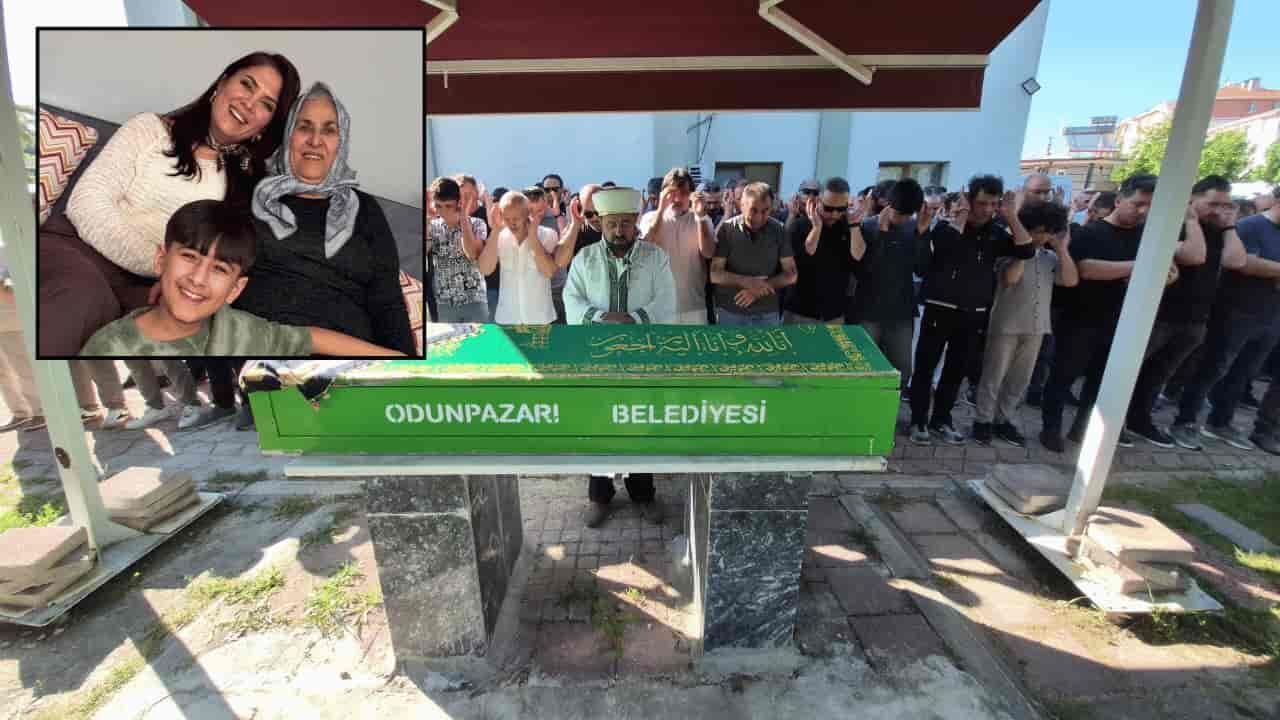 Eskişehirli ünlü yazarların annesi toprağa verildi