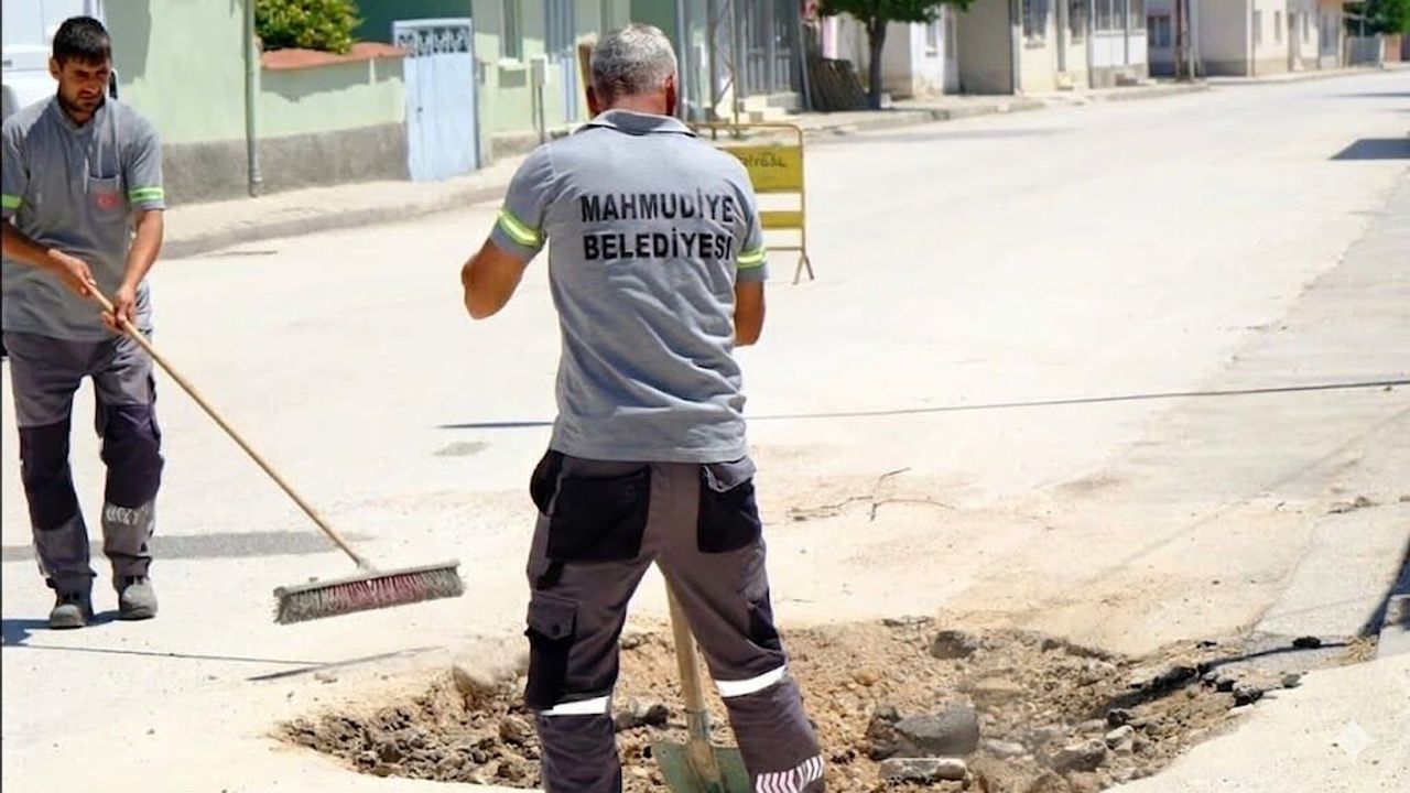 Mahmudiye kapalı pazaryeri aydınlatma ve kamera sistemleriyl