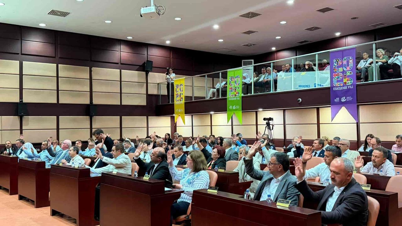 "Parti içi meselelerinizi meclise taşımayın, buray