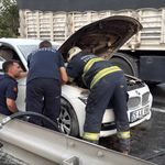 Eskişehir'de sanayiden aldığı otomobili alev aldı: Sürücü canını zor kurtardı