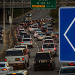 Yeni trafik tabelası yollarda yerini aldı