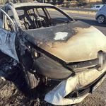 Eskişehir'de can pazarı: Alev topuna dönen otomobilde 3 kişi yaralandı