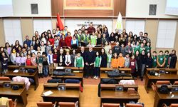 Eko-Okullar Çevre Çocuk Meclisi Başkanını seçti