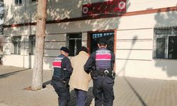 Eskişehir'de kaçakçılık operasyonu: Binlerce makaron ele geçirildi