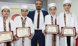 Eskişehirli hafızlara diplomaları törenle verildi