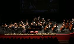 Dünyaca ünlü sanatçılardan depremzedeler yararına konser