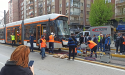 Eskişehir'de feci kaza tramvay yaşlı kadına çarptı