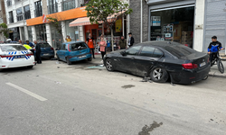 Trafikte sara nöbeti geçiren sürücü diğer araçlara çarptı