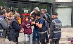 Eskişehir'de yasaklanan LGBT yürüyüşüne polis müdahalesi