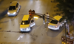 Atatürk Caddesi'nde kaza yaralı var!