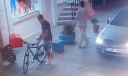 Eskişehir'de bisiklet hırsızlığı olayı kameralara yansıdı
