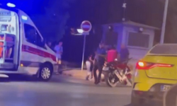 Atatürk Caddesi'nde kaza, taksi ve motosiklet çarpıştı