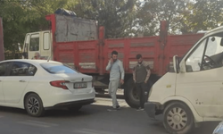 Gazi Yakup Satar Caddesi'nde yine kaza