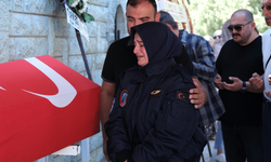 Pilot Mehmet Akif Tutuk gözyaşlarıyla uğurlandı