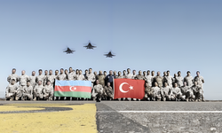 Türk savaş uçakları tatbikat için Azerbaycan’a intikal etti